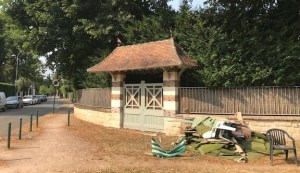 ©La ville livrée aux corbeaux